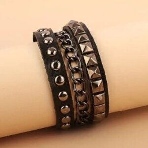 Unisex Gothic Punk Rivet PU Leather Bracelet – Hardcore Y2K Wristband Accessory